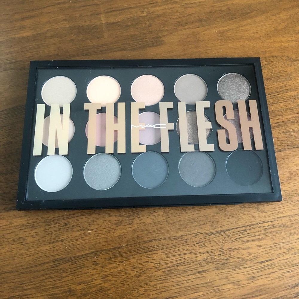 MAC In The Flesh Palette - UNUSED
